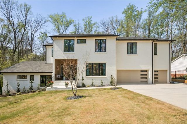 2454 Caladium Drive NE, Atlanta, GA 30345