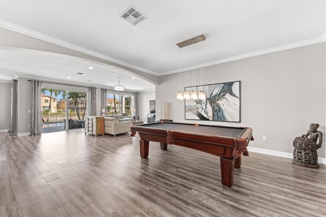 9724 Phipps Lane, Wellington, FL 33414