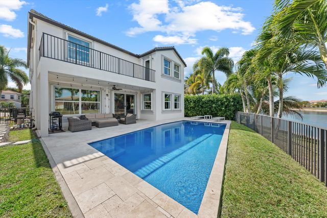 9724 Phipps Lane, Wellington, FL 33414