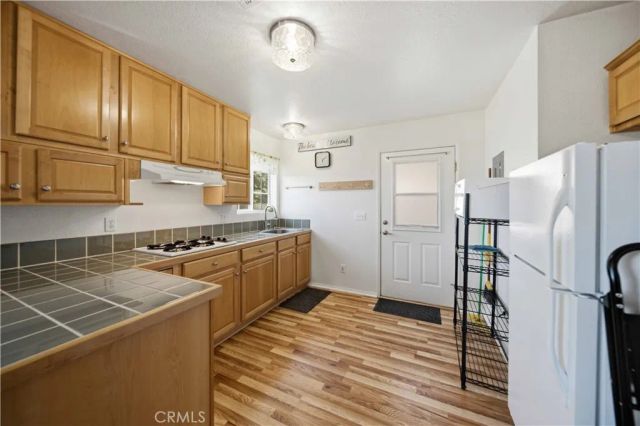 28241 Lancaster Road, Lancaster, CA 93536