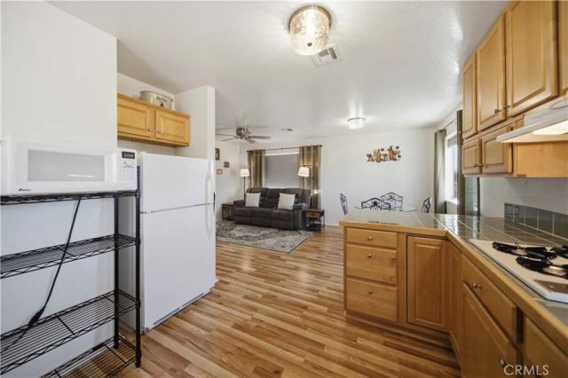 28241 Lancaster Road, Lancaster, CA 93536
