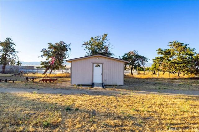 28241 Lancaster Road, Lancaster, CA 93536