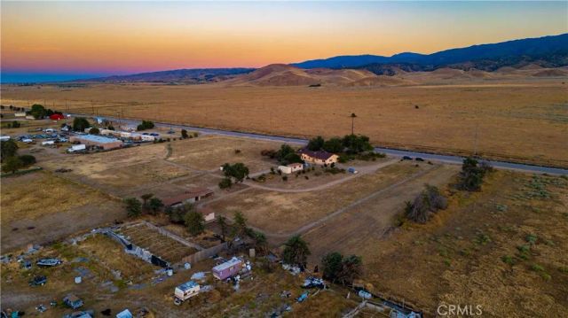 28241 Lancaster Road, Lancaster, CA 93536