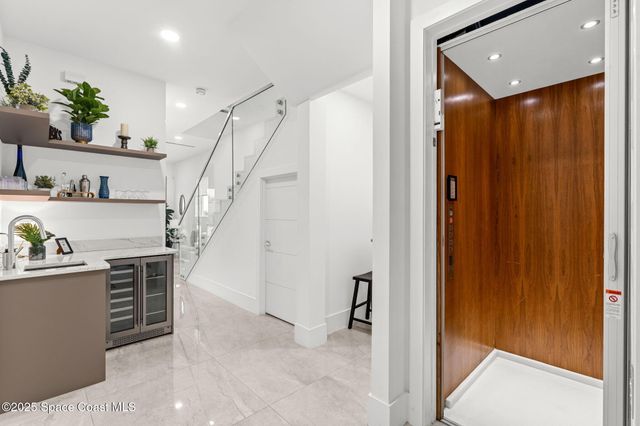 1807, 1809 Riverview Drive, Melbourne, FL 32901