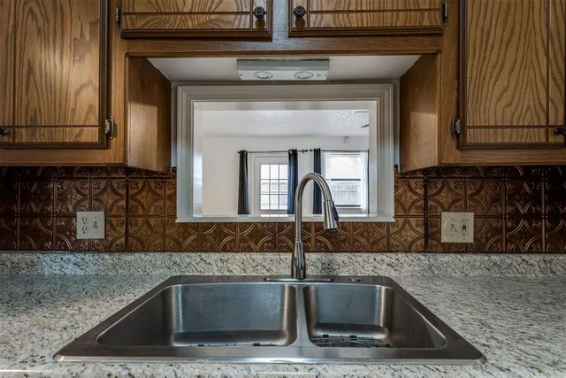 10312 Birkenhead Road, Yukon, OK 73099