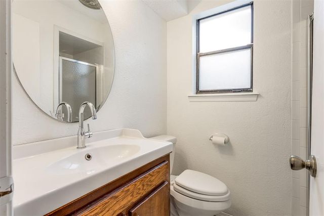 10312 Birkenhead Road, Yukon, OK 73099