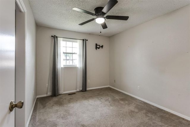 10312 Birkenhead Road, Yukon, OK 73099