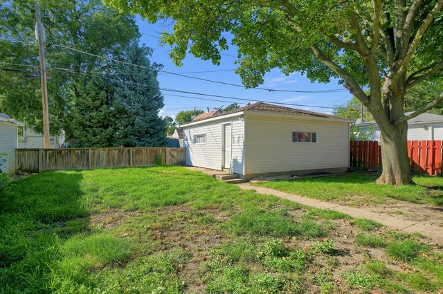 156 Oak Avenue, Hillside, IL 60162