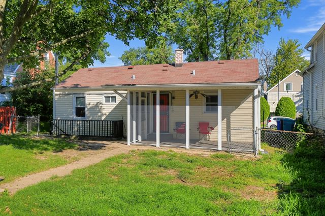 156 Oak Avenue, Hillside, IL 60162