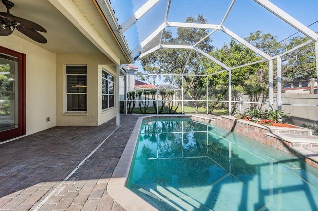 8685 BAYOU WAY N, Pinellas Park, FL 33782