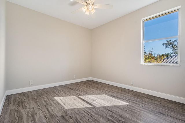 8685 BAYOU WAY N, Pinellas Park, FL 33782