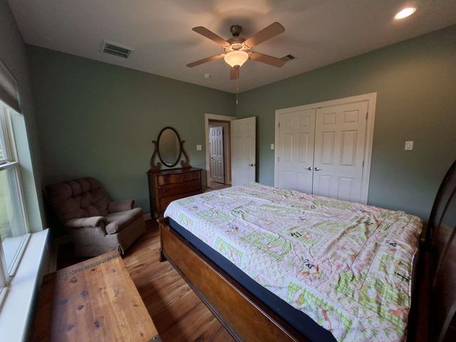 14025 Oak Lake Village Drive, Needville, TX 77461