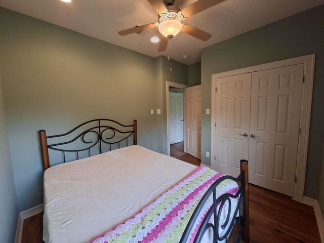 14025 Oak Lake Village Drive, Needville, TX 77461