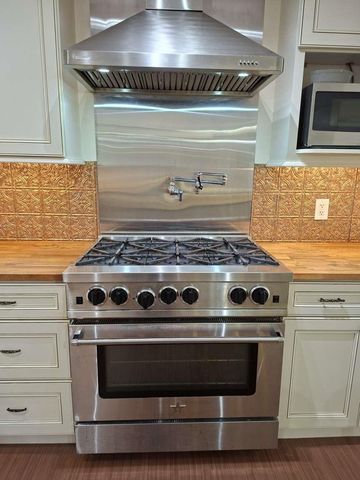 14025 Oak Lake Village Drive, Needville, TX 77461