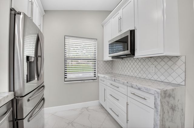 8216 Sweetbriar Way, Boca Raton, FL 33496