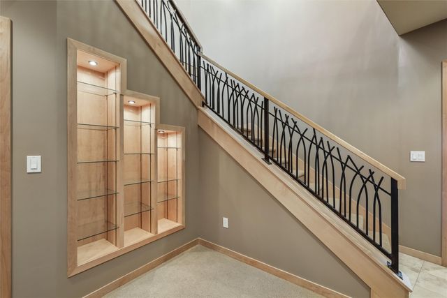 4303 161st Street, Urbandale, IA 50323