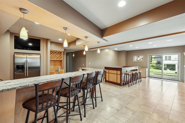 4303 161st Street, Urbandale, IA 50323