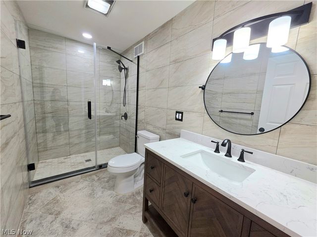 131 Loretto Lane, Parkersburg, WV 26101