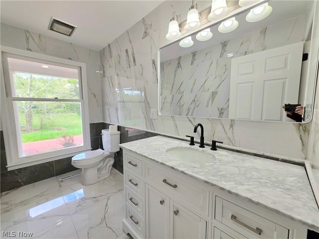 131 Loretto Lane, Parkersburg, WV 26101