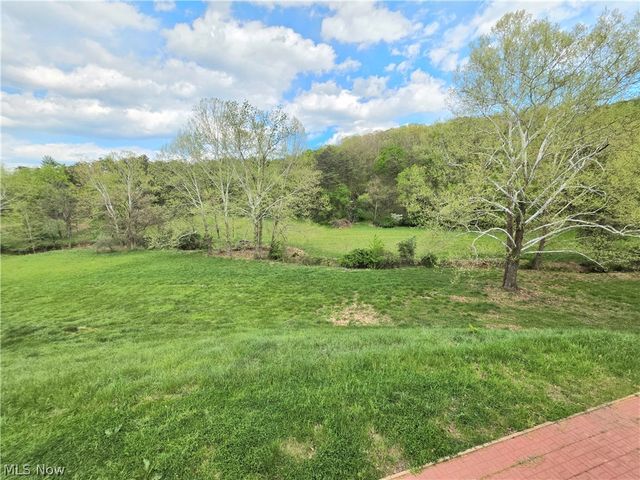 131 Loretto Lane, Parkersburg, WV 26101