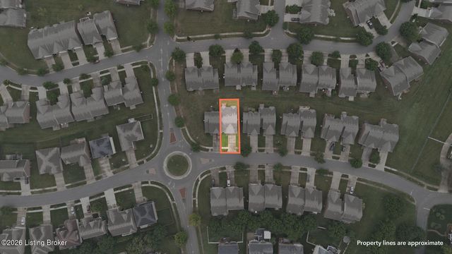 8903 Stara Way, Jeffersontown, KY 40299