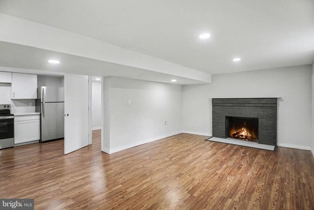 3243 MASSACHUSETTS AVE SE, Washington, DC 20019