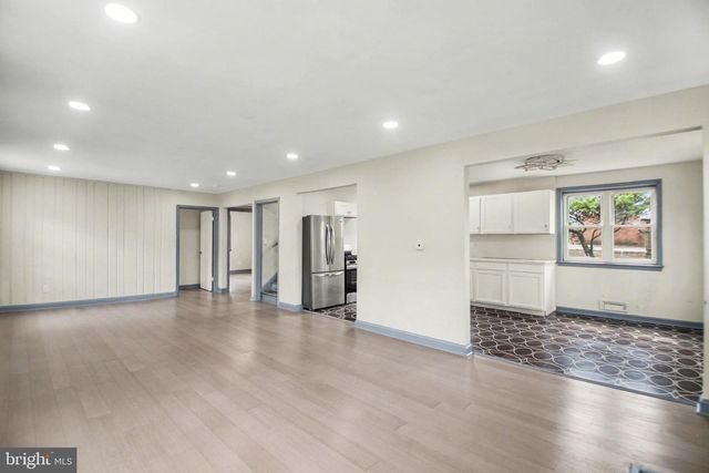 3243 MASSACHUSETTS AVE SE, Washington, DC 20019