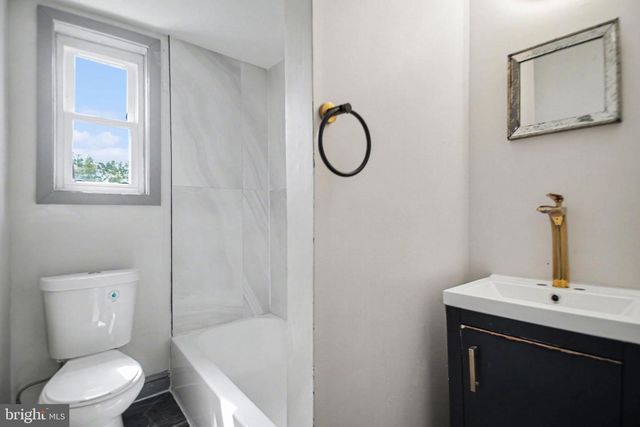 3243 MASSACHUSETTS AVE SE, Washington, DC 20019