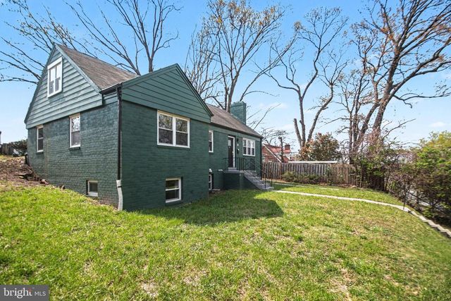 3243 MASSACHUSETTS AVE SE, Washington, DC 20019