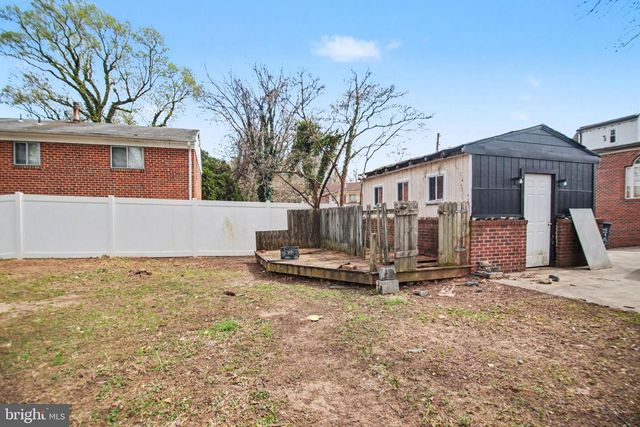 3243 MASSACHUSETTS AVE SE, Washington, DC 20019