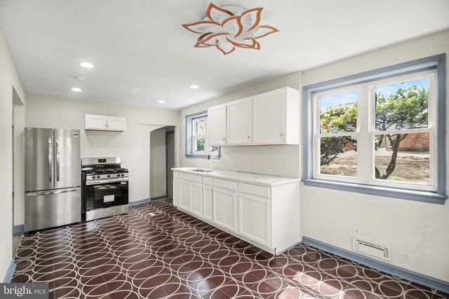 3243 MASSACHUSETTS AVE SE, Washington, DC 20019