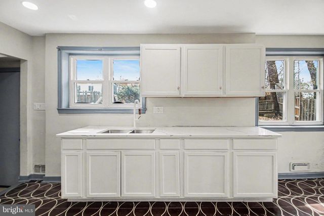 3243 MASSACHUSETTS AVE SE, Washington, DC 20019