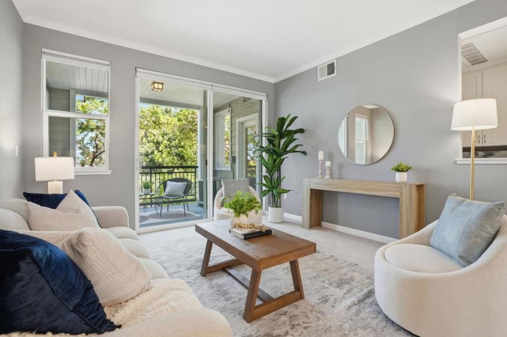 Image 1 of property listing at 1982 W Bayshore Road 322, East Palo Alto, CA 94303