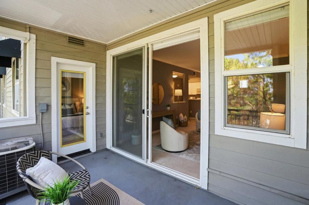 Image 23 of property listing at 1982 W Bayshore Road 322, East Palo Alto, CA 94303