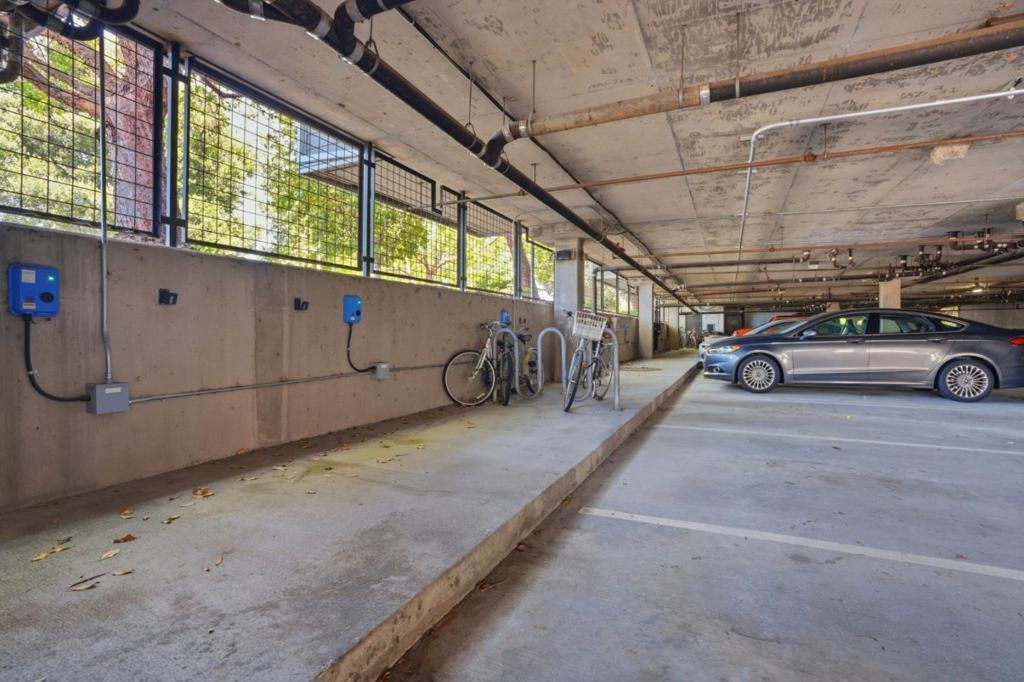 Image 26 of property listing at 1982 W Bayshore Road 322, East Palo Alto, CA 94303