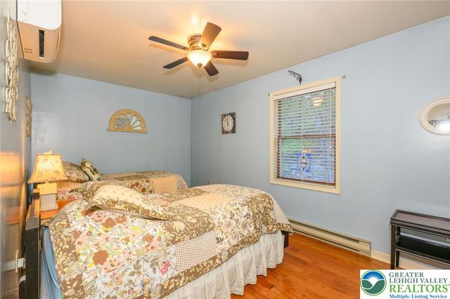 1254 Sky High Terrace, Chestnuthill Twp, PA 18330