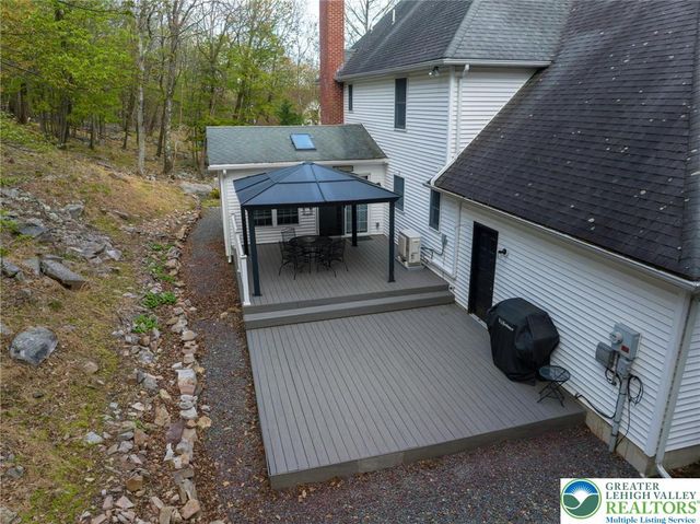 1254 Sky High Terrace, Chestnuthill Twp, PA 18330