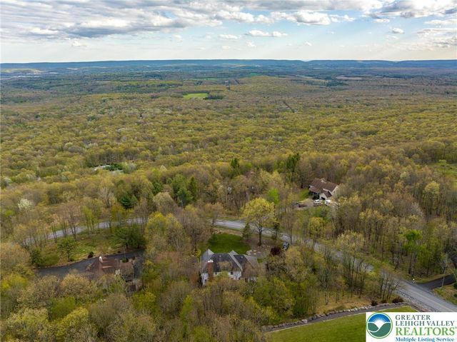 1254 Sky High Terrace, Chestnuthill Twp, PA 18330
