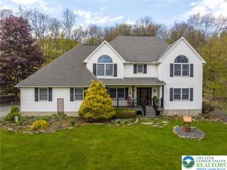 1254 Sky High Terrace, Chestnuthill Twp, PA 18330
