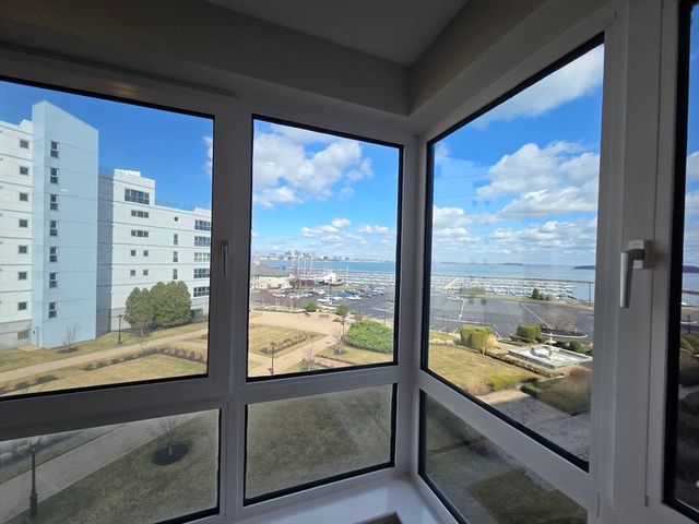 1001 Marina Dr 301, Quincy, MA 02171