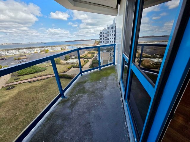 1001 Marina Dr 301, Quincy, MA 02171