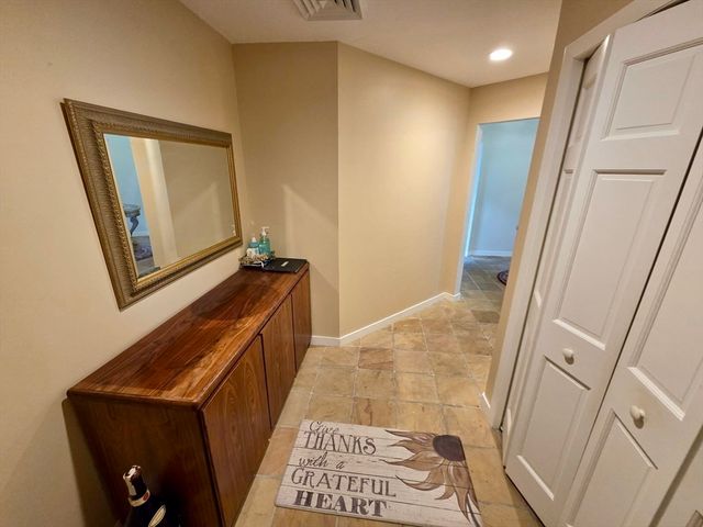 1001 Marina Dr 301, Quincy, MA 02171