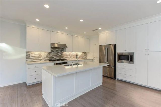 229 Rodeo, Irvine, CA 92602