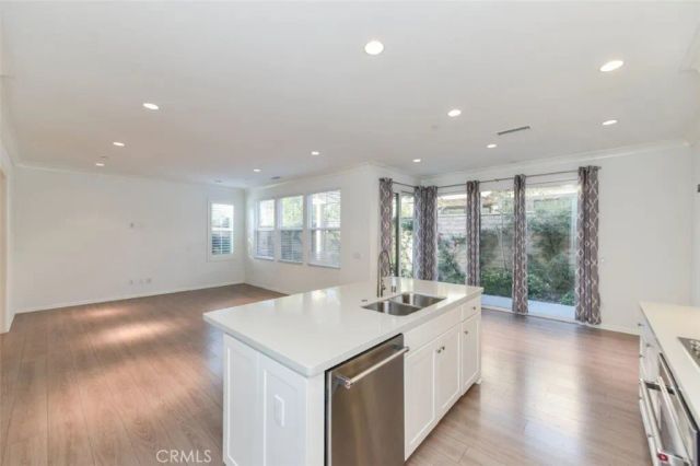 229 Rodeo, Irvine, CA 92602