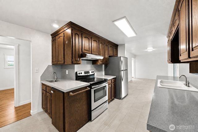 1422 115th Street S, Tacoma, WA 98444