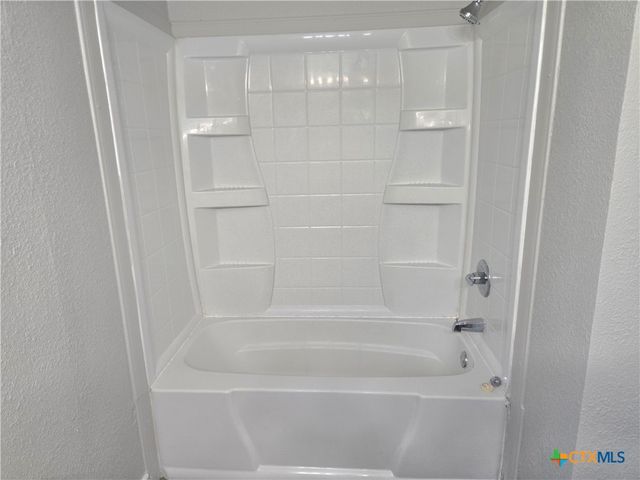 101 E Halstead Avenue, Copperas Cove, TX 76522