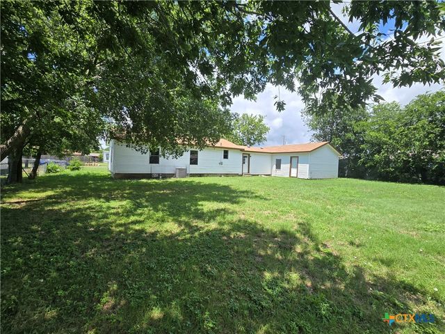 101 E Halstead Avenue, Copperas Cove, TX 76522