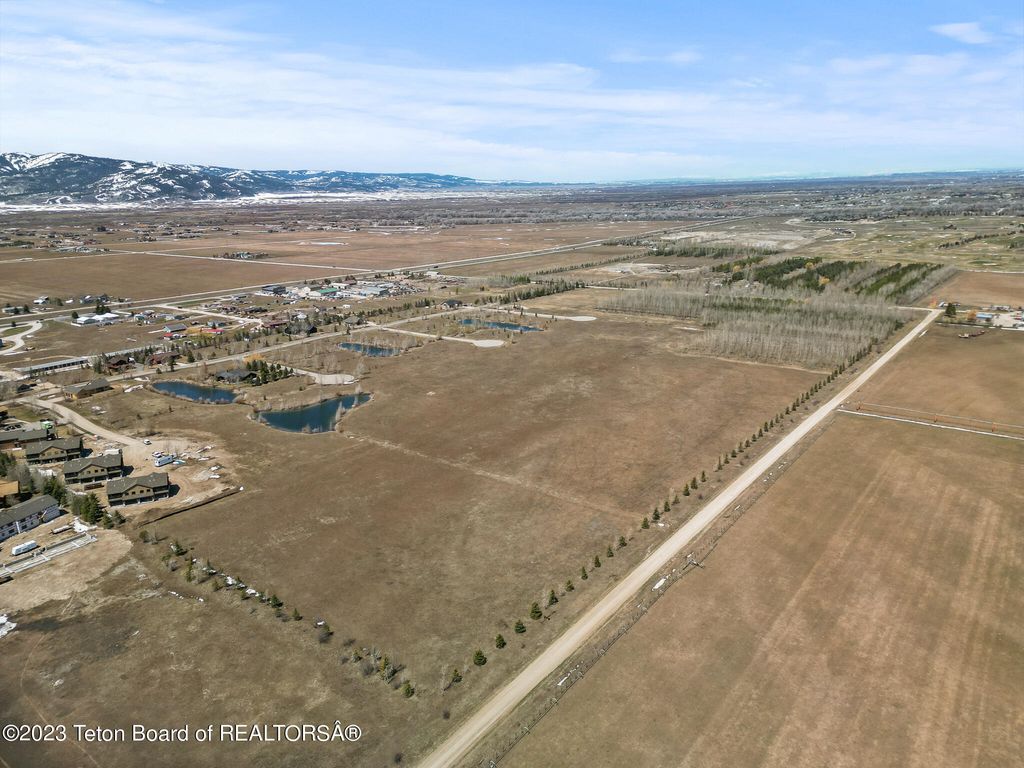 TBD S BASELINE, Victor, ID 83455 photo 3