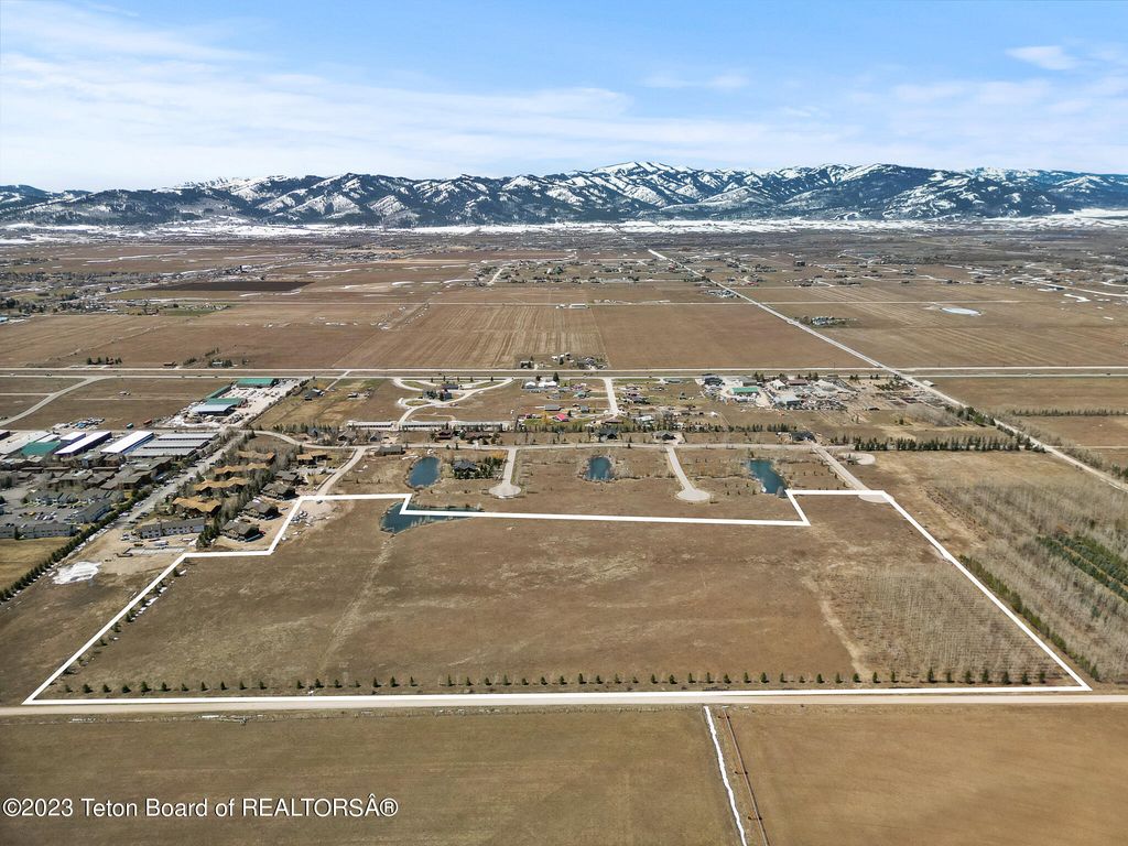 TBD S BASELINE, Victor, ID 83455 photo 4