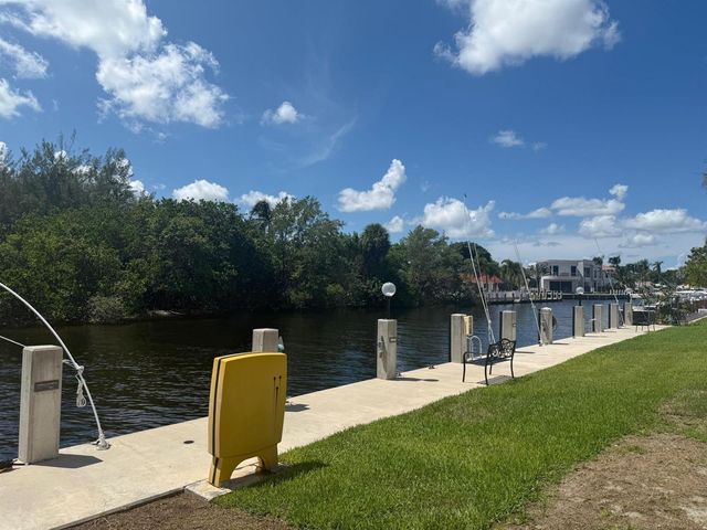 2840 14th Street Causeway 107A, Pompano Beach, FL 33062